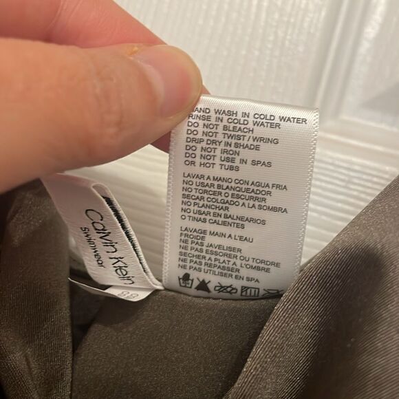 Calvin Klein Platinum One Piece Compression Swimsuit, NWT - Picture 7 of 10